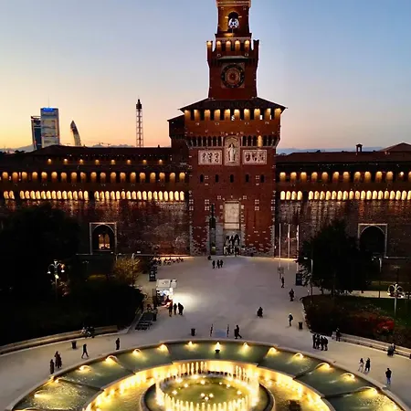 Exclusive Deluxe Between Duomo & San Siro Milán